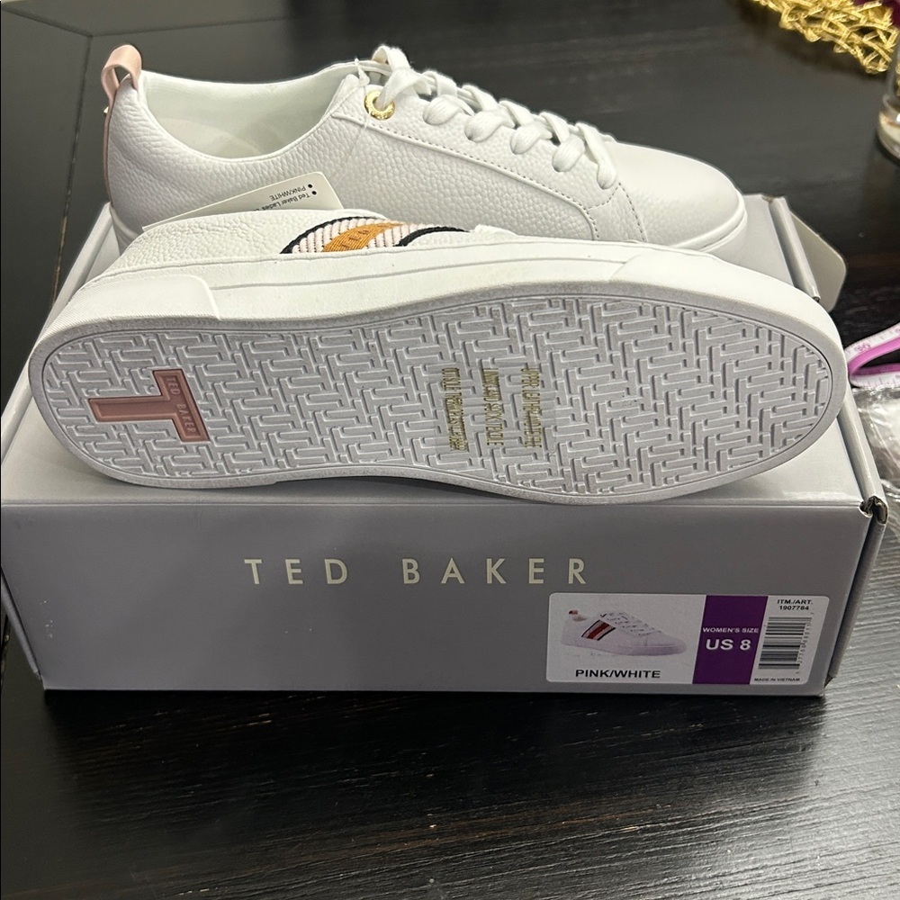 Ted Baker “Bailey Icon” Women's Leather Sneaker Shoes Size 8 White/Pink NEW - Picture 11 of 11